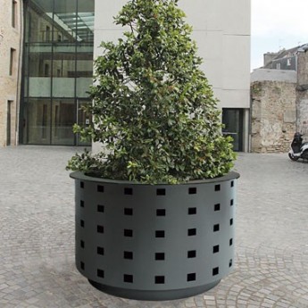 PLANTERS, BASKETS &AMP; PROTECTORS GREEN SPACES