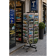 ESPOSITORE PER GIORNALI CON 64 TASCHE