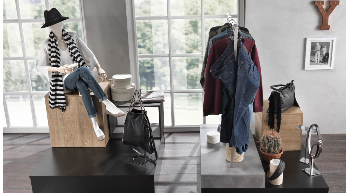 GUIDA COMPLETA: COME SCEGLIERE IL MIGLIOR STENDER PER UN NEGOZIO DI ABBIGLIAMENTO